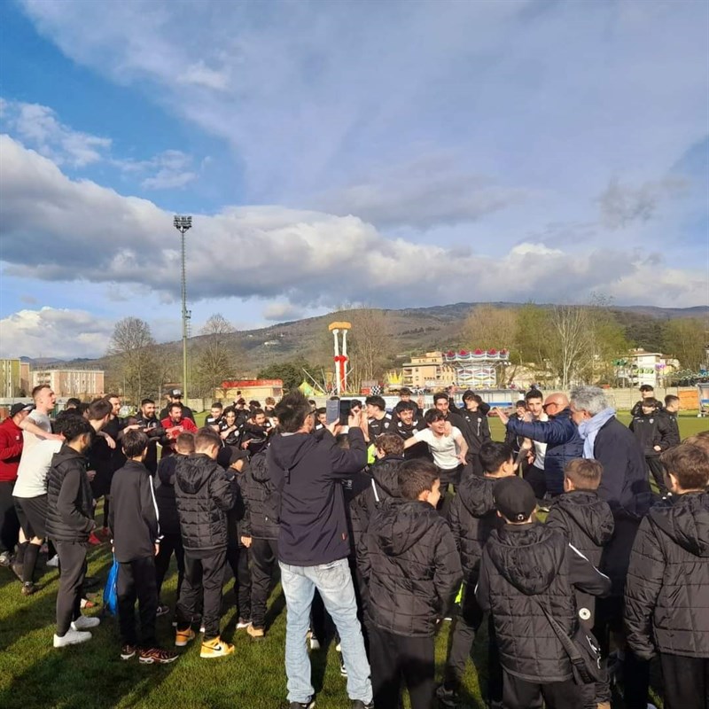 Festeggiamenti per la vittoria del campionato di Promozione per l'Audax Rufina