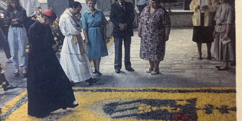 La visita al santuario del Vescovo Silvano Piovanelli nel 1982 