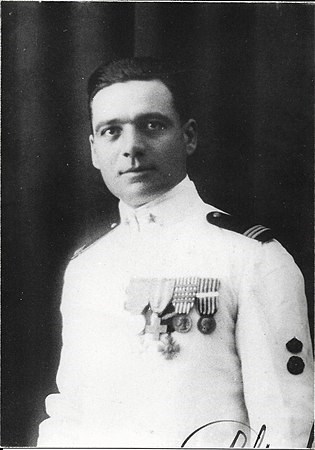 Il Comandante Armando Gori, capo timoniere del M.a.s. al comando di Luigi Rizzo, che affondò la Santo Stefano il 10 giugno 1918 nella Baia di Premuda.
