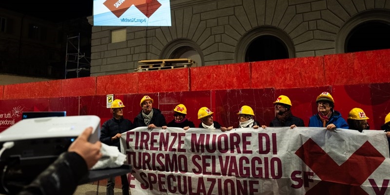 Un momento del blitz della scorsa notte