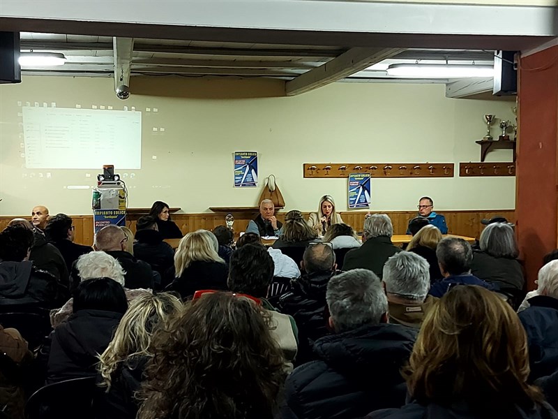 Riunione cittadini a Bruscoli