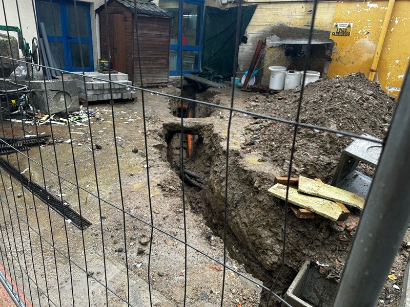 i lavori alla micropiscina