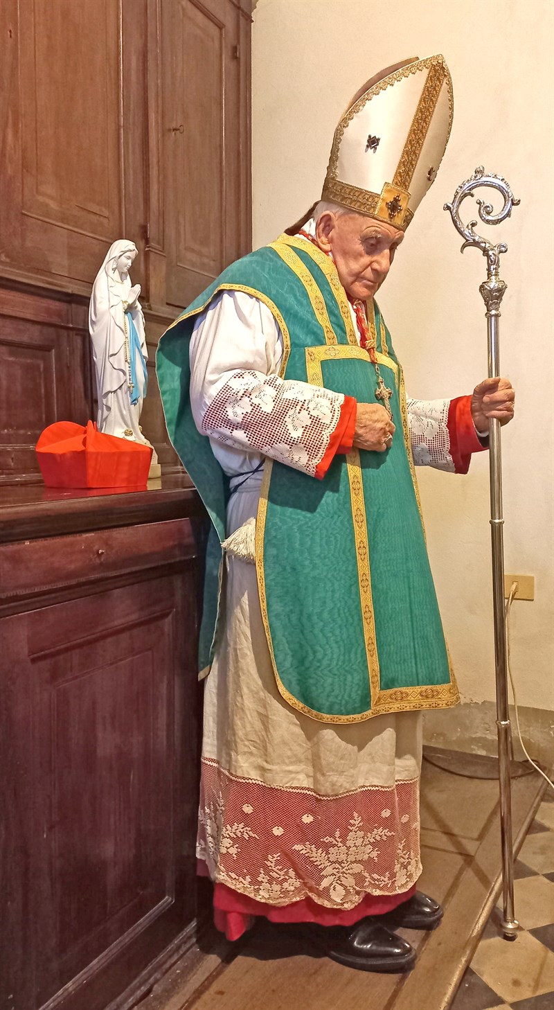 Il cardinale Ernest Simoni