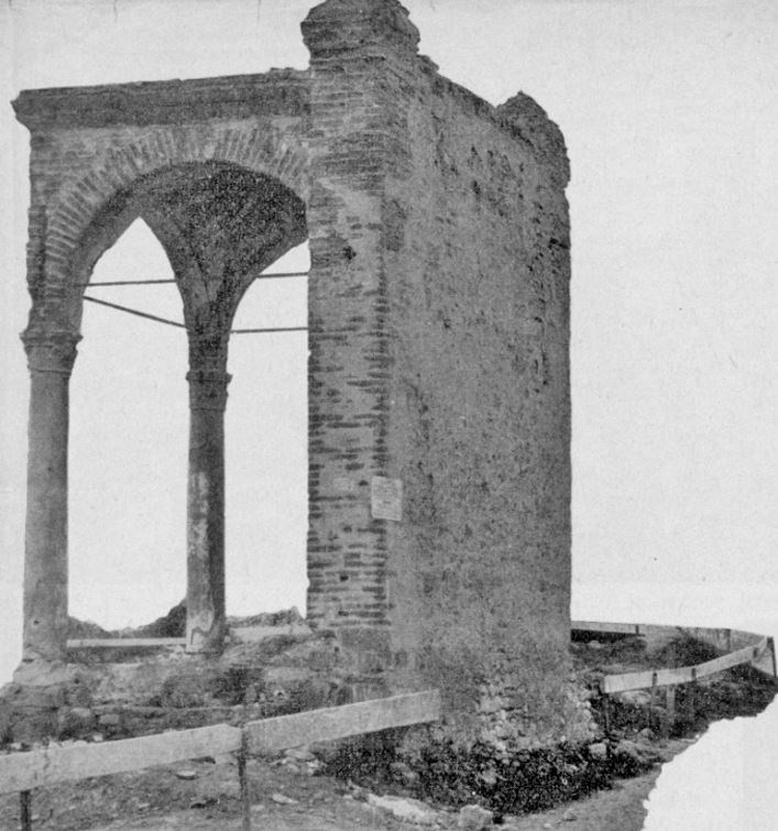 Immagine storica, prima che il tabernacolo fosse girato. Prima del 1961