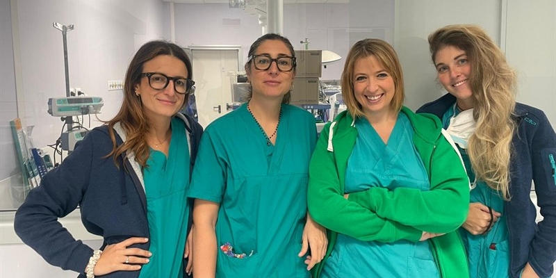 Da sinistra le chirurghe Rachele Petroni, Azzurra Guidotti, Clara Pigozzi, Sara Simongini