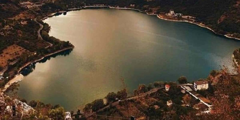 Un lago magico si trova in Italia