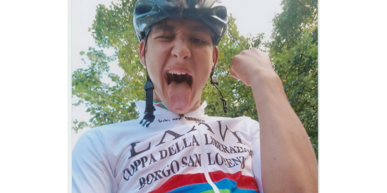 La gioia  di Samuele Privitera dopo aver vinto la Coppa della Liberazione a Borgo San Lorenzo