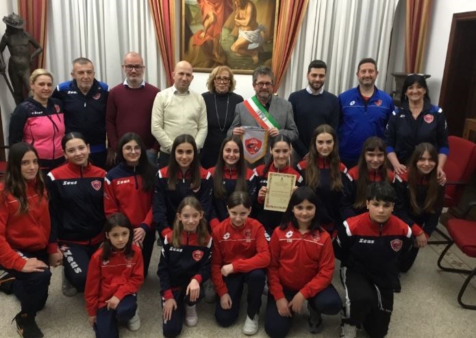 La premiazione in comune della Soms