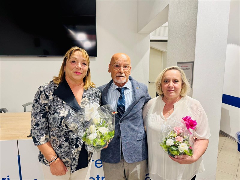 Il presidente Soffici con il segretario entrante Falorni (a sinistra) e l'uscente, Garuglieri (a destra)