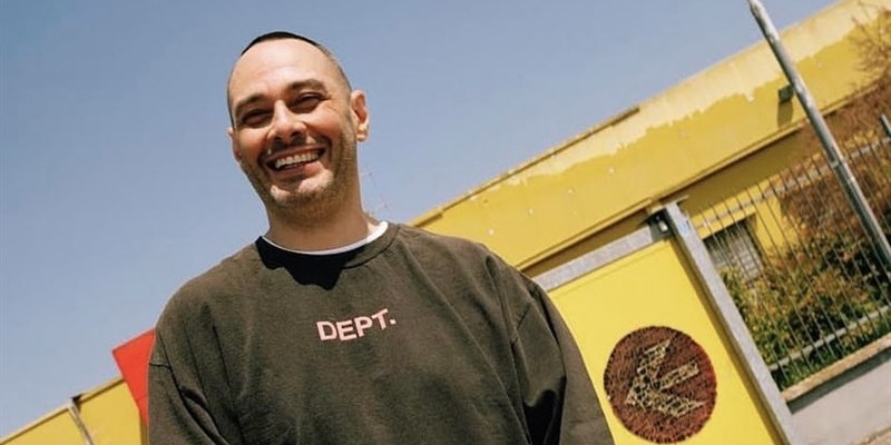 Fabri Fibra, il rapper italiano per eccellenza, in concerto a Firenze.