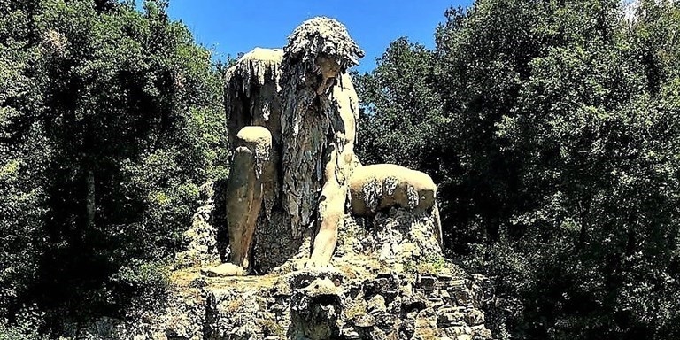 Il parco di Villa Demidoff