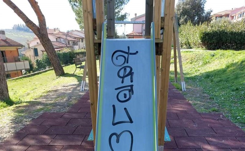 I giochi vandalizzate di scritte