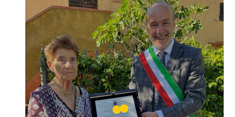 Enrichetta Cecchini festeggiata per i suoi 100 anni