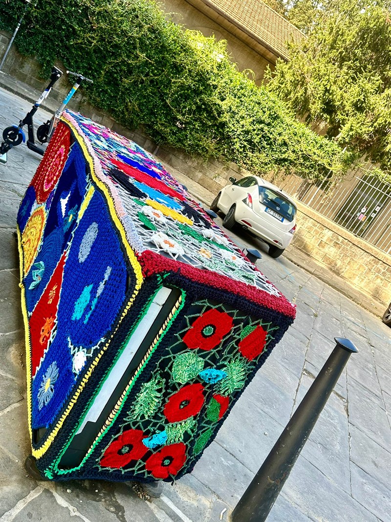 L'installazione di street arti di Vania Focardi