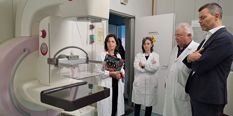 Un momento della visita dei direttori ai reparti del SMA