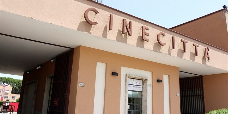 1937 - Inaugurati gli studi di Cinecittà 
