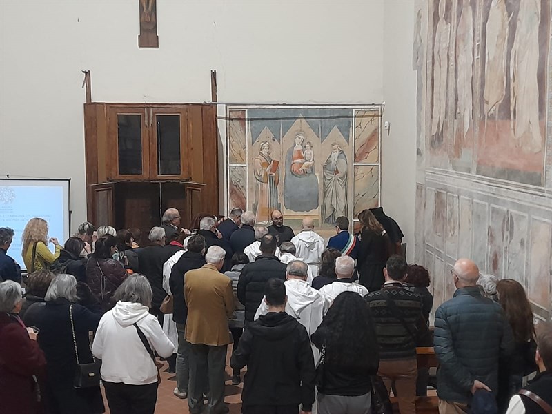 Un momento della sveltatura