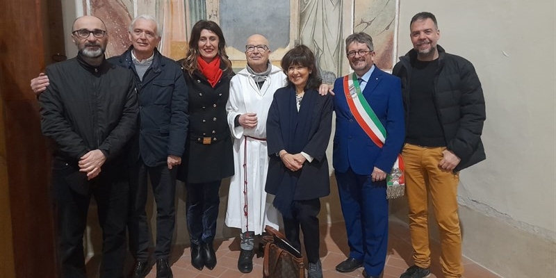 Un momento della sveltatura