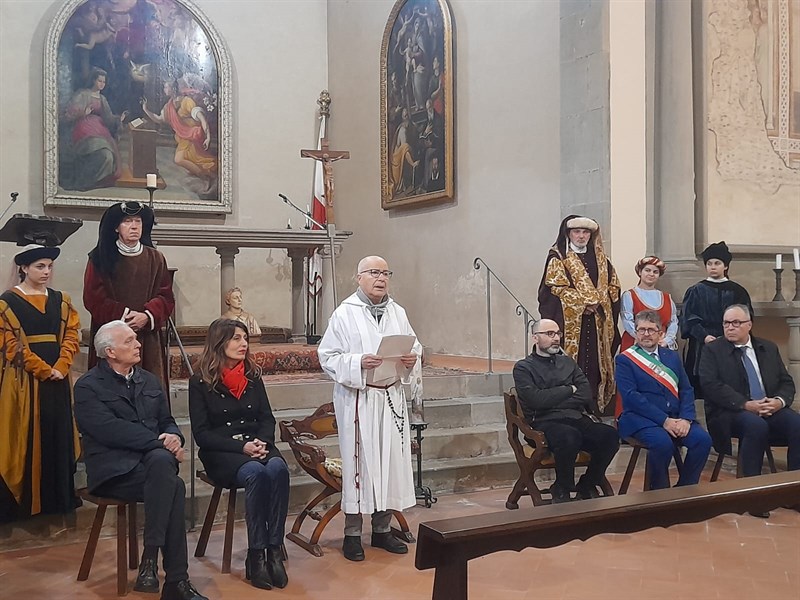 Un momento della sveltatura