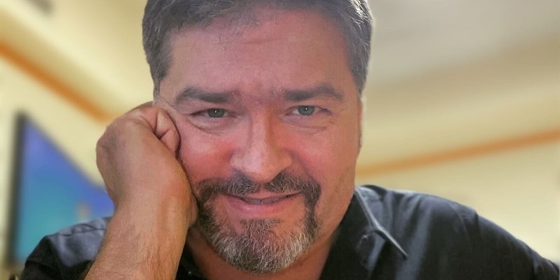 #35 Stefano Pozzovivo: L'Arte di comunicare tra etere e formazione accademica