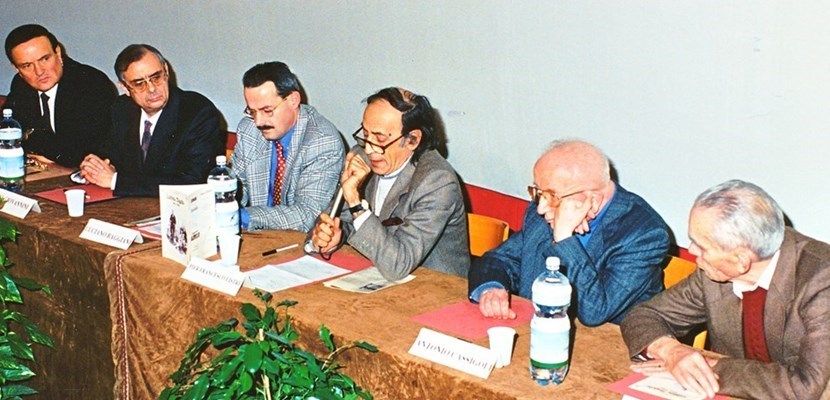 Al centro il prof. Pier Francesco Listri, con il sindaco Luciano Baggiani e i prof.  Antonio Cassigoli e Giuseppe Alpini.