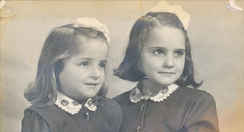 Le sorelle Luisa, a sinistra, e Gabbriella moglie di Paolo Innocenti