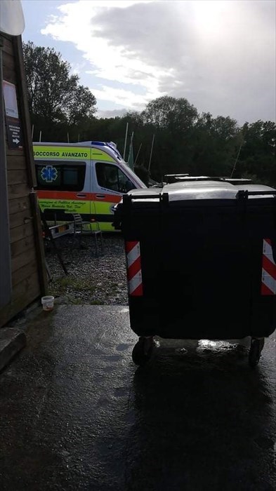 L'ambulanza sul posto