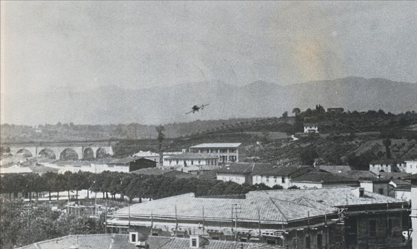 La comparazione tratta da una immagine panoramica del 1924