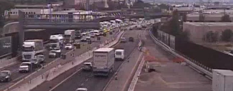 La coda in autostrada vicino a Calenzano