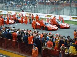 Giorno & Notte. Il fine settimana in Mugello. E a Scarperia ci sono le Finali Ferrari. Tutte le info...
