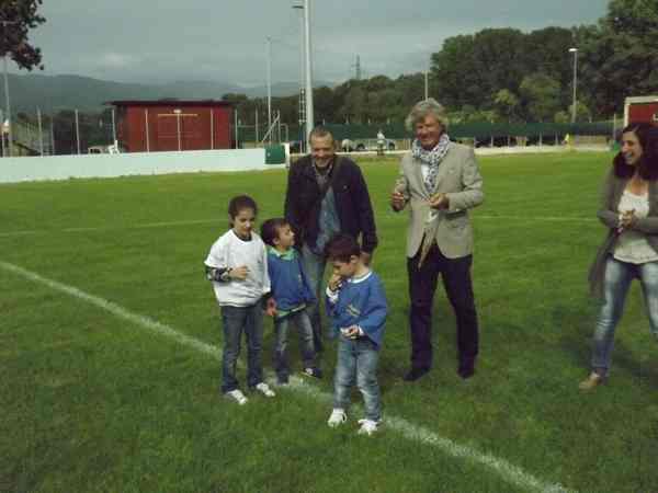Tutti in campo per Mario. Cronaca e foto della giornata...