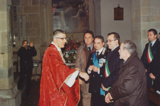 Carabinieri. Il Mugello saluta il capitano Disibio. Cronaca...