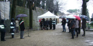 Scarperia e San Piero. Inaugurata lapide per le vittime delle foibe.