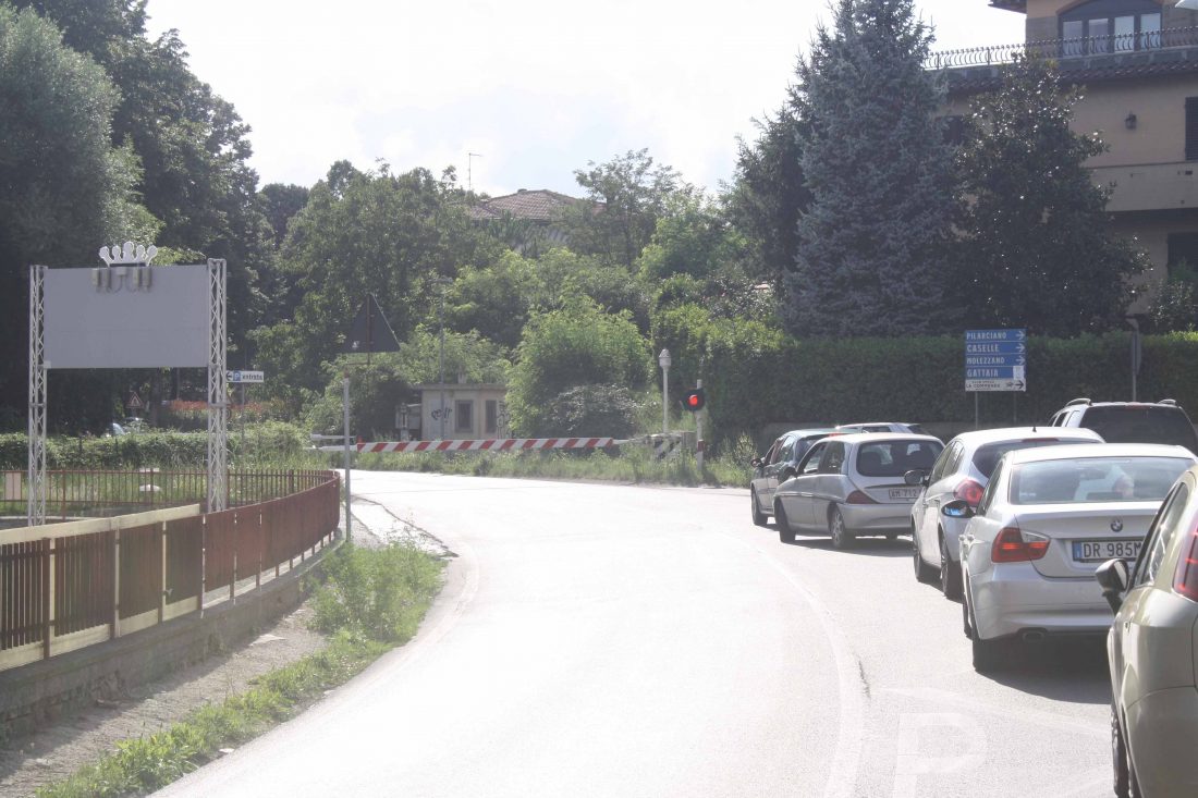 Vicchio. Nuovi disagi per il passaggio a livello