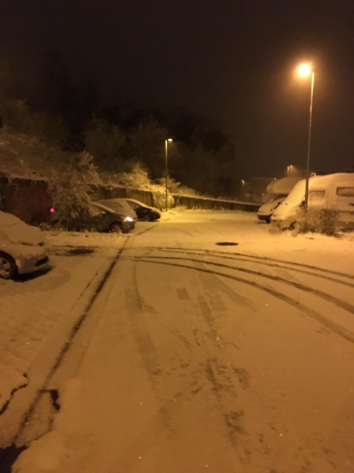 Valdisieve si sveglia sotto un manto di neve. Pelago e Rufina imbiancati. LE FOTO