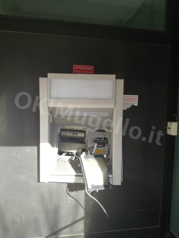 asplosione-bancomat-cavallina_3