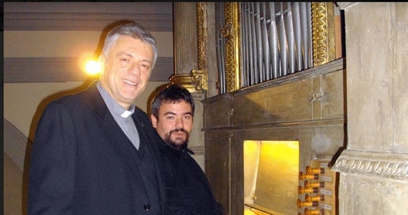 Don Stefano Ulivi e il Maestro Umberto Cerrini