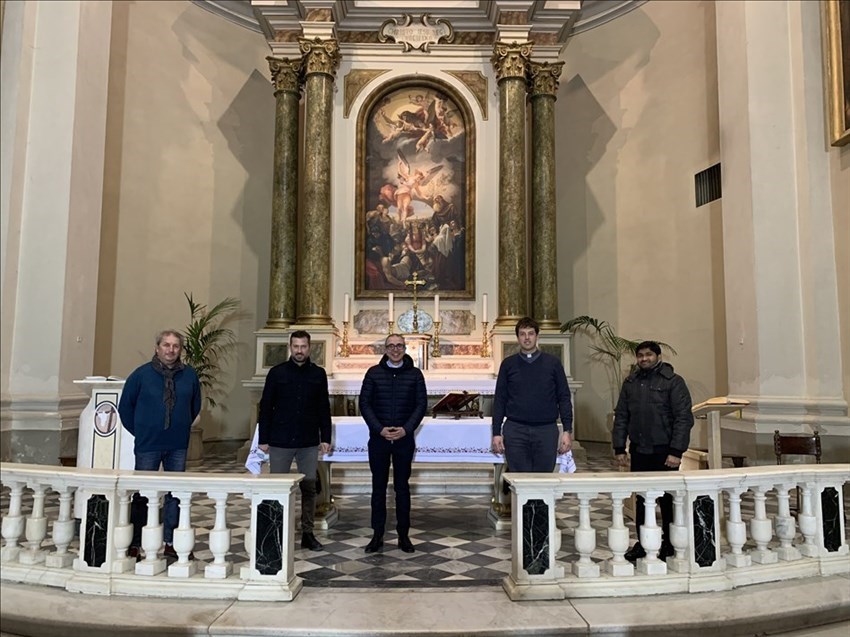 Saverio Zeni, Albero Pini insieme agli officianti della Messa