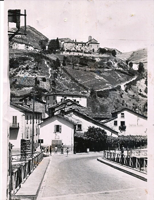 Una vecchia immagine di San Benedetto in Alpe