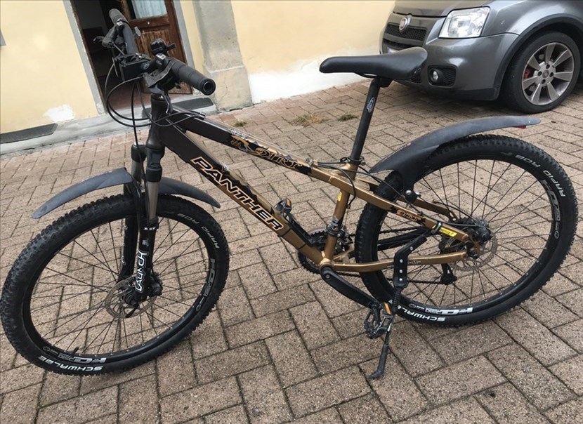 Una delle biciclette rubate