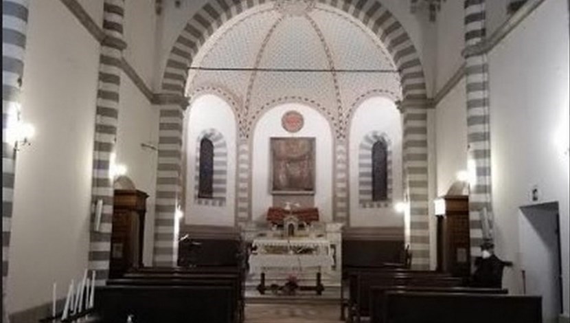 Interno ella Pieve di San Giovanni a Camaggiore
