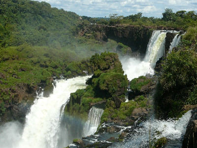 Lo spettacolo delle cascate Iguazù (America Latina), viste, fotografate e raccontate da una mugellana...
