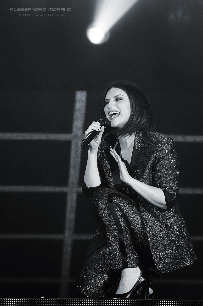 Laura Pausini in concerto a Firenze. Le foto di OK!Mugello