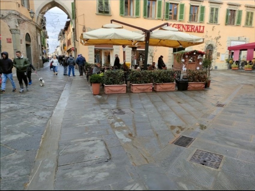 Significativa raffigurazione del Pozzo di Piazza del pittore fiorentino Elio  Bargagni.