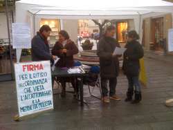 Borgo. 'Ritirate quell'ordinanza'. Firme contro la 'legge' anti accattonaggio