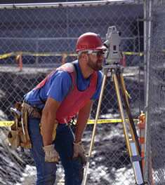 Il Comune di Marradi cerca un geometra.