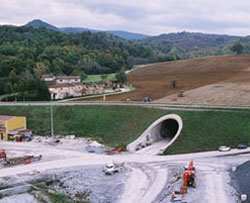 Arpat a rischio, le reazioni in difesa dell'ufficio