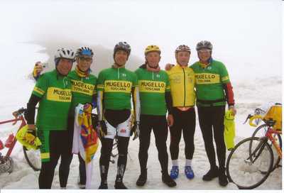 Sei mugellani in bici da Barcellona a Lourdes