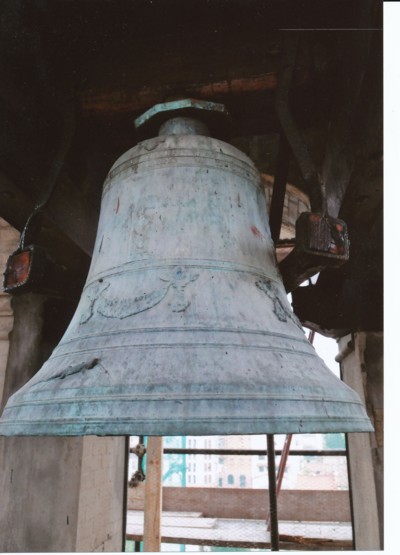 Borgo. Il panorama dal campanile di Sant'omobono e la 'nevosa'