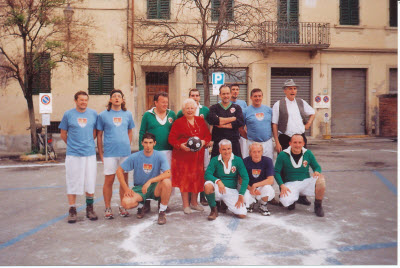 La compagnia La Caldana rende la visita a Lourdes